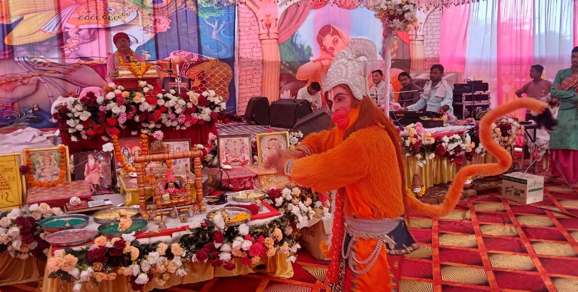 श्री बाण माता मंदिर प्रांगण में नवरात्रि महोत्सव के उपलक्ष में श्री राम कथा का आयोजन