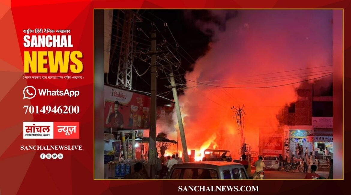 पोकरण में जोधपुर रोड पर रेस्टोरेंट में लगी भीषण आग, दूर-दूर तक सुनाई दे रही धमाकों की आवाज़ पोकरण में जोधपुर रोड पर रेस्टोरेंट में लगी भीषण आग, दूर-दूर तक सुनाई दे रही धमाकों की आवाज़