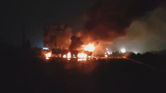 जयपुर-अजमेर हाईवे पर फटा गैस सिलेंडर भरा ट्रक, एक के बाद एक ब्लास्ट…