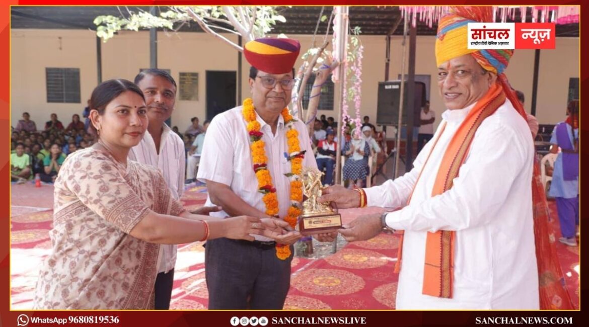 खिलाड़ियों को खेल हमेशा बिना किसी द्वेष भावना से खेलना चाहिए, कैबिनेट मंत्री जोराराम कुमावत