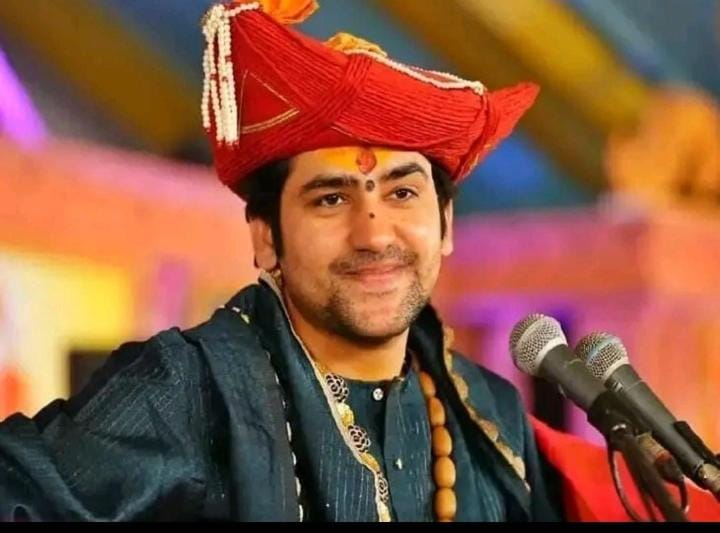 बाबा बागेश्वर धीरेंद्र शास्त्री का बड़ा बयान, हिजाब विवाद पर कहा कि जो कुछ भी हुआ वो अच्छा नहीं हुआ