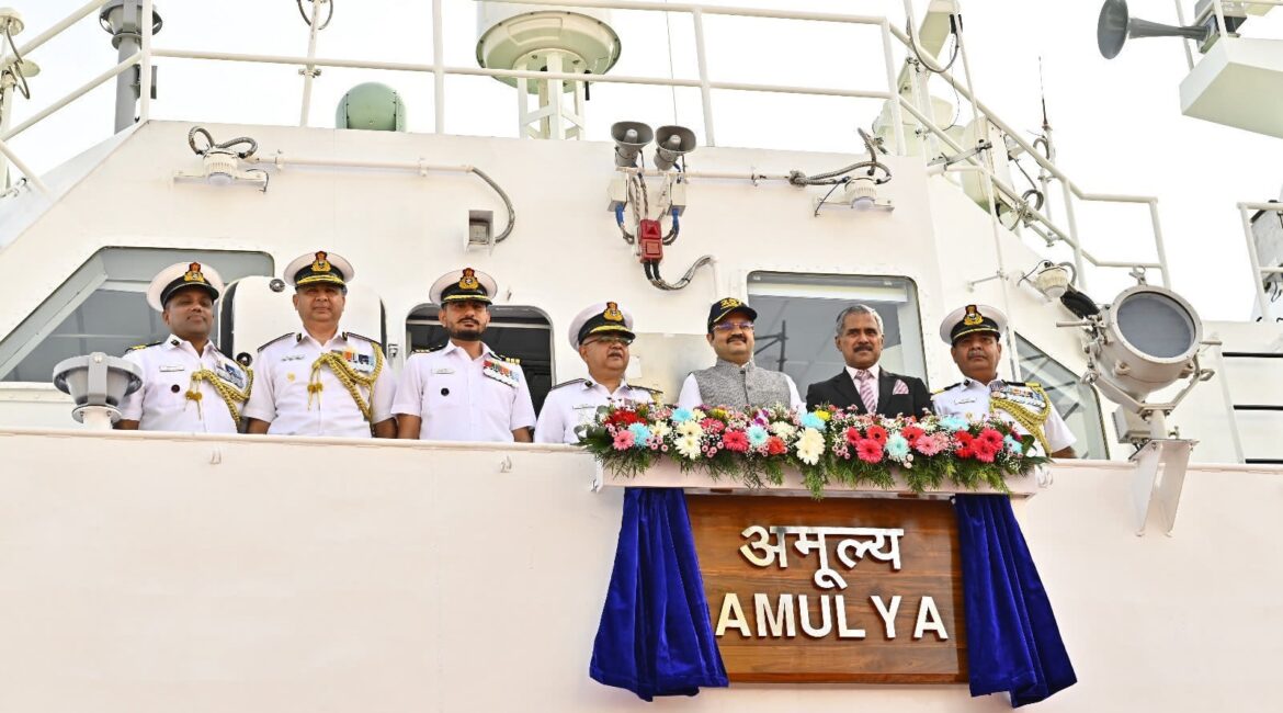 तटरक्षक बल में शामिल हुआ जहाज ‘अमूल्य’, तस्करी रोकने और प्रदूषण नियंत्रण जैसे अहम कार्यों में मजबूत