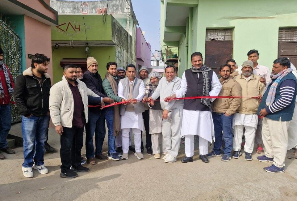 रुड़की के पिरान कलियर में 88 लाख की आंतरिक सड़कों का शिलान्यास-विधायक हाजी फुरकान अहमद ने किया फीता काटकर शुभारंभ…. रुड़की के पिरान कलियर में 88 लाख की आंतरिक सड़कों का शिलान्यास-विधायक हाजी फुरकान अहमद ने किया फीता काटकर शुभारंभ….