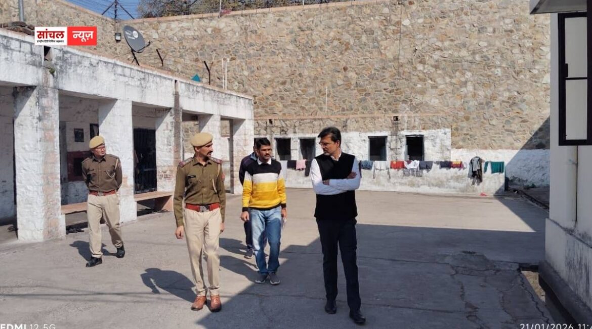 Pali News : प्राधिकरण सचिव विक्रम सिंह भाटी ने किया जिला कारागृह पाली का आकस्मिक निरीक्षण