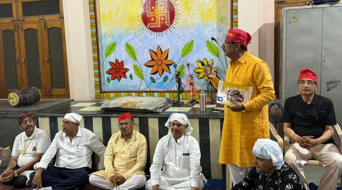 प्रधानमंत्री श्री नरेंद्र मोदी द्वारा भगवान झूलेलाल के जयकारे पर सिंधी समाज ने जताया आभार प्रधानमंत्री श्री नरेंद्र मोदी द्वारा भगवान झूलेलाल के जयकारे पर सिंधी समाज ने जताया आभार