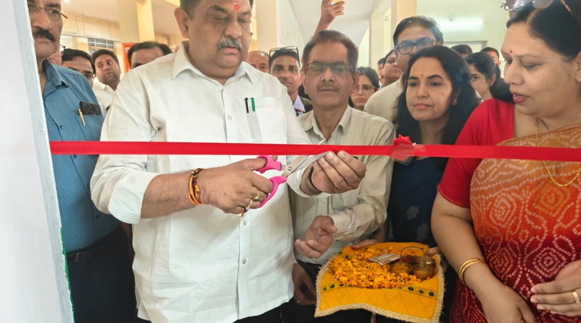 एफएनएसी केंद्र का उद्घाटन, कैंसर एवं अन्य रोगों की जांच सेवा का विधिवत शुभारंभ एफएनएसी केंद्र का उद्घाटन, कैंसर एवं अन्य रोगों की जांच सेवा का विधिवत शुभारंभ