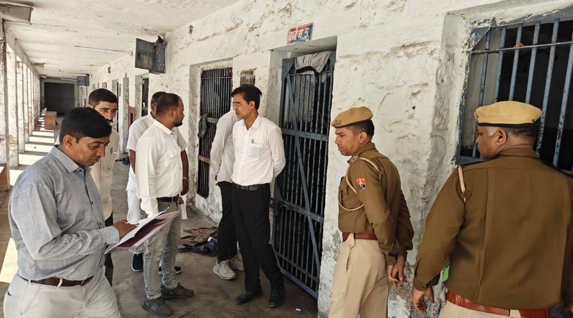 जिला विधिक सेवा प्राधिकरण सचिव भाटी ने जिला कारागृह का किया निरीक्षण जिला विधिक सेवा प्राधिकरण सचिव भाटी ने जिला कारागृह का किया निरीक्षण